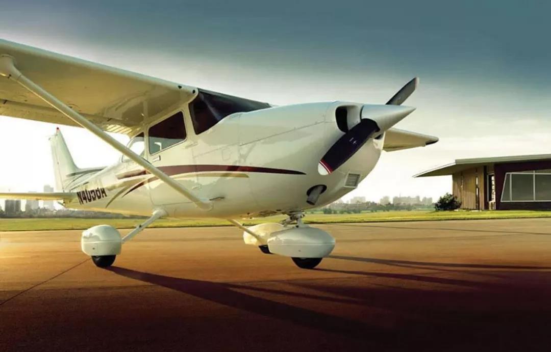 运动类飞行执照重大利好 免体检 免理论和实 中国管理科学研究院北京飞行学院